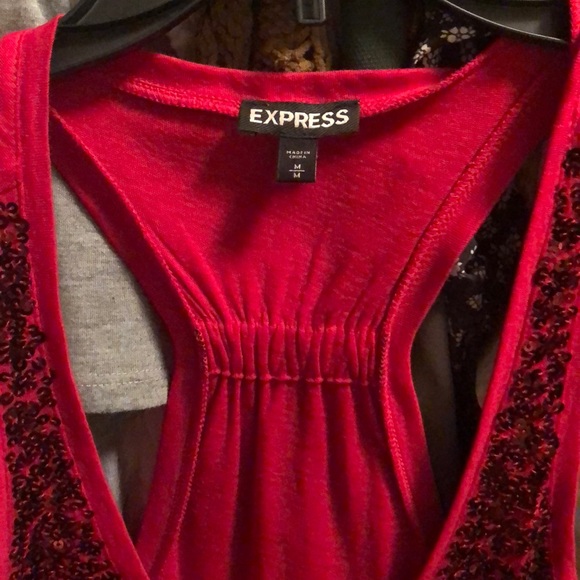 Red sequin express tank - Picture 2 of 3